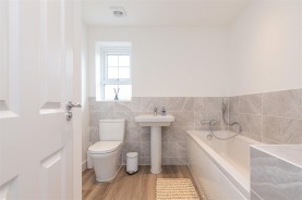 Images for Hermit Close, Market Harborough