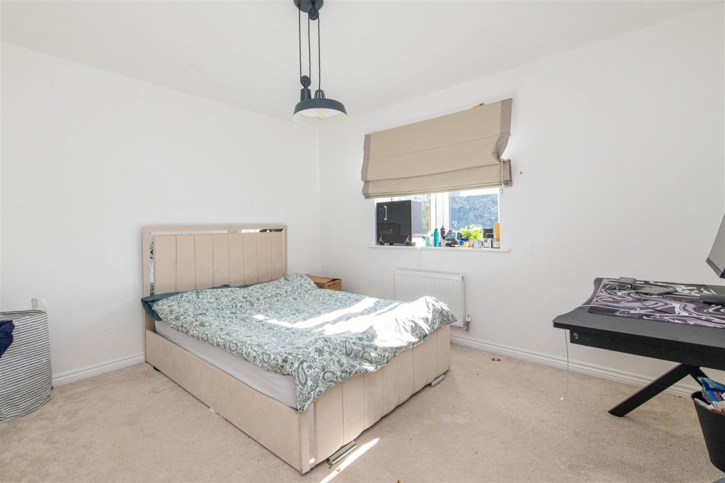 Images for Hobby Drive, Priors Hall, Corby EAID:oscarjamesapi BID:4