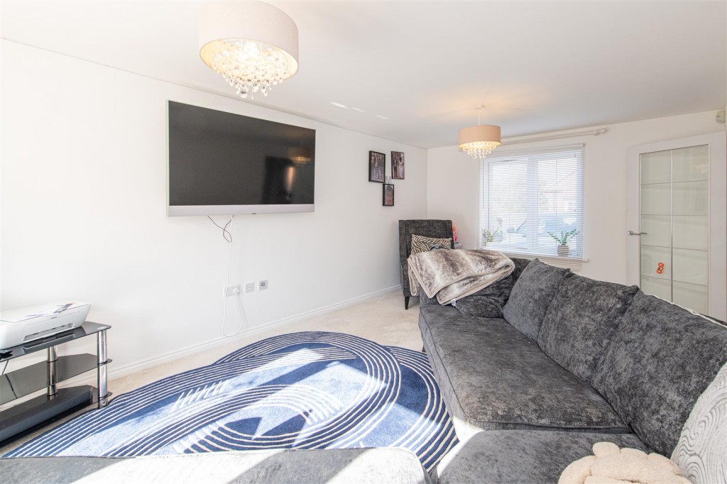 Images for Hobby Drive, Priors Hall, Corby EAID:oscarjamesapi BID:4