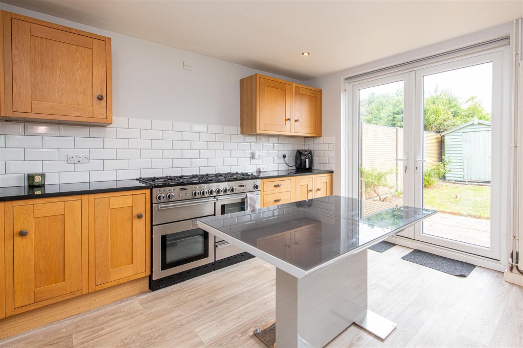 Images for Wolfe Close, Kettering EAID:oscarjamesapi BID:2