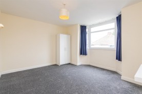 Images for Wallis Road, Kettering