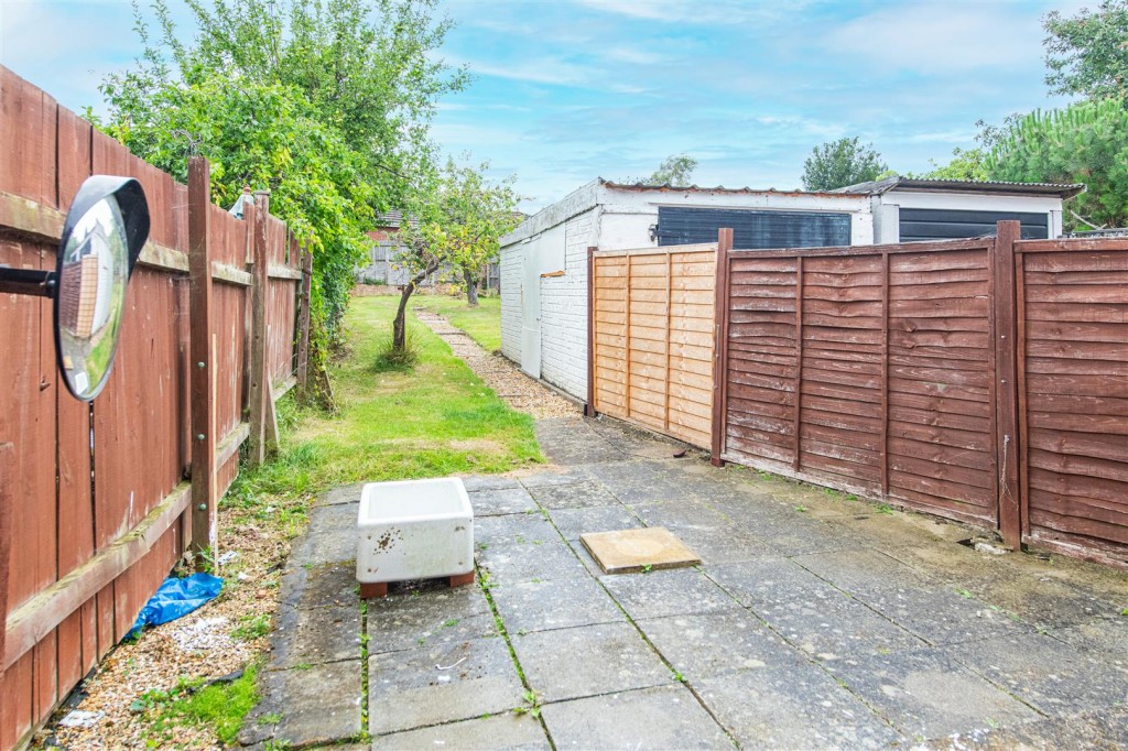 Images for Wallis Road, Kettering EAID:oscarjamesapi BID:2