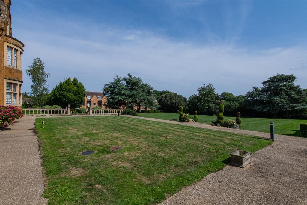 Images for Manfield House, Woolston Close, Northampton EAID:oscarjamesapi BID:1