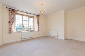 Images for Manfield House, Woolston Close, Northampton