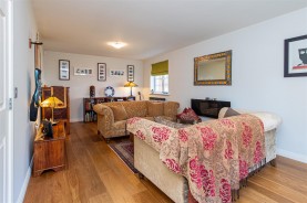 Images for Ashby Close, Burton Latimer