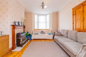 Images for Leslie Road, Northampton