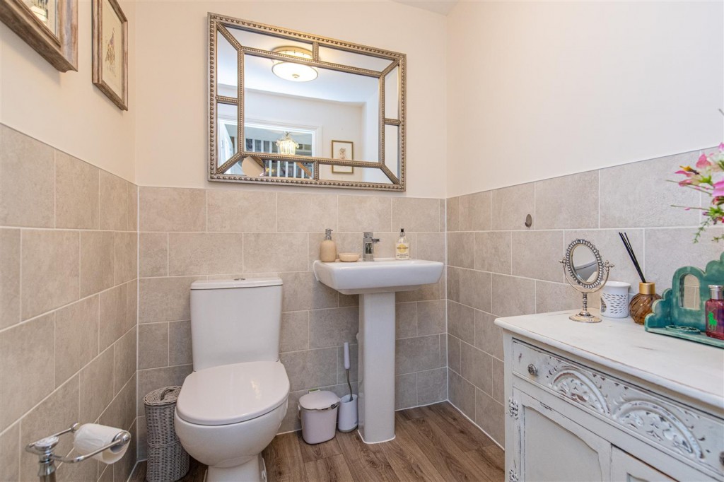 Images for Brockhall Crescent, Kettering EAID:oscarjamesapi BID:2