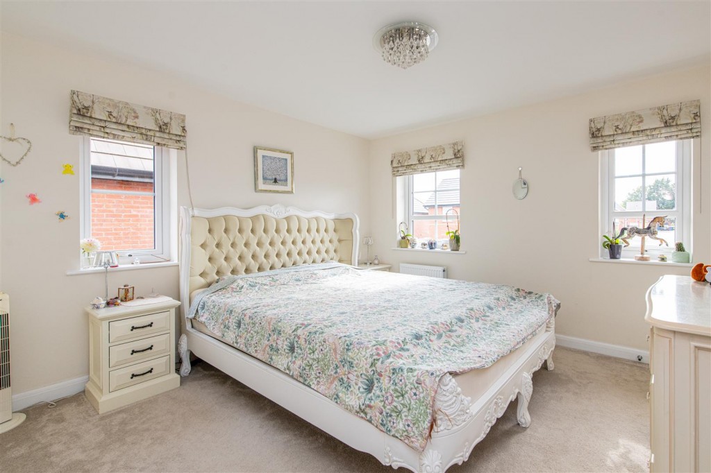 Images for Brockhall Crescent, Kettering EAID:oscarjamesapi BID:2