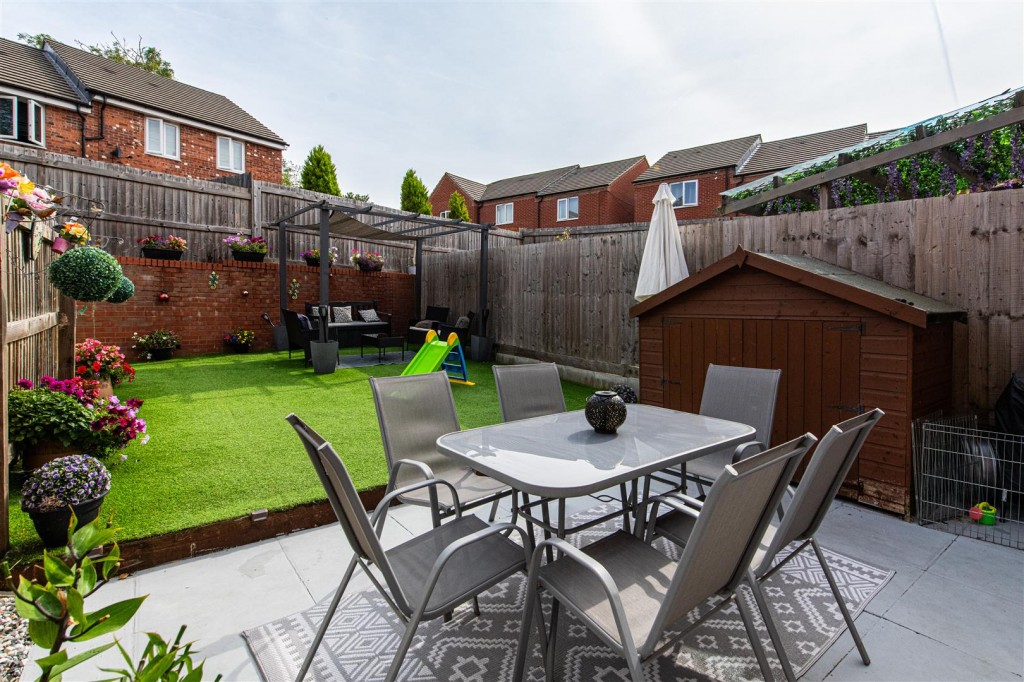 Images for Pine Way, Raunds EAID:oscarjamesapi BID:8