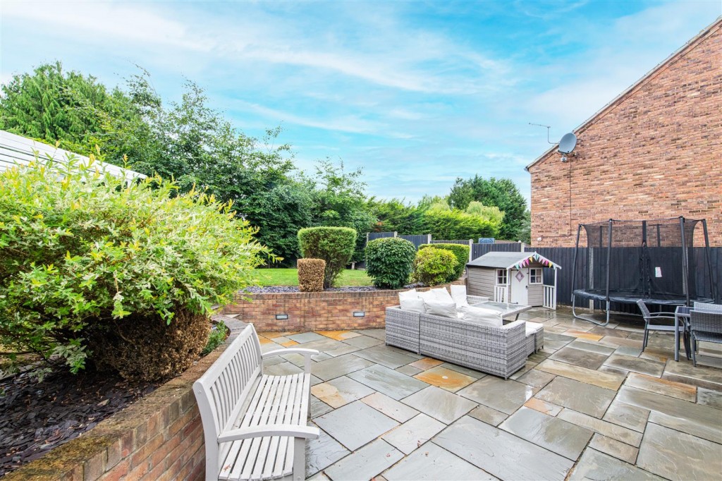 Images for Chestnut Close, Rushden EAID:oscarjamesapi BID:8
