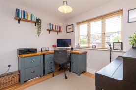 Images for Chestnut Close, Rushden