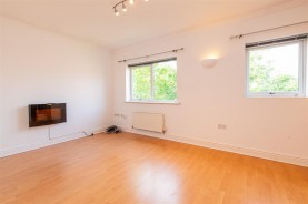 Images for Reservoir Road, Kettering