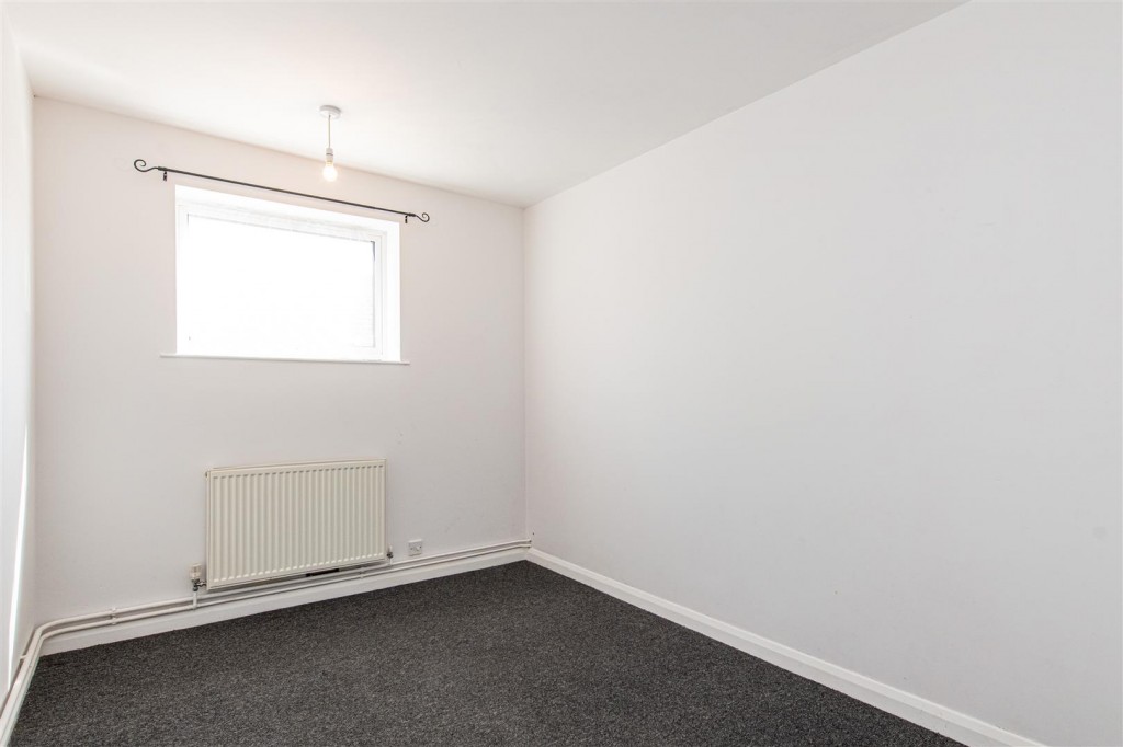 Images for Regent Road, Burton Latimer EAID:oscarjamesapi BID:2