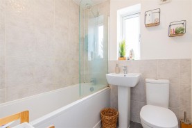 Images for Silvester road, Weldon