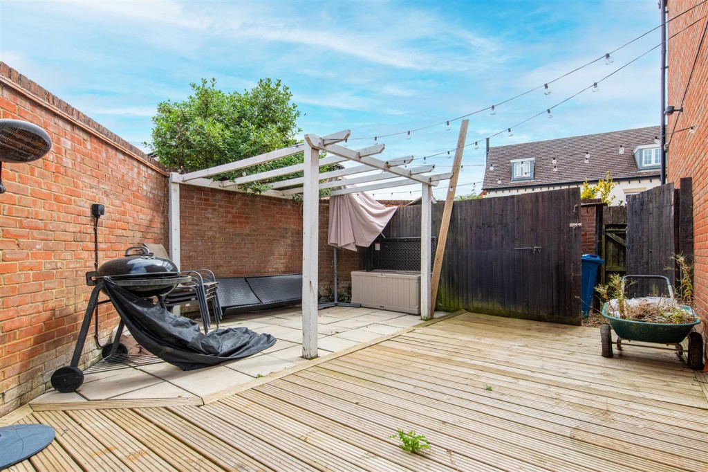 Images for Horse Fair Lane, Rothwell, Kettering EAID:oscarjamesapi BID:2