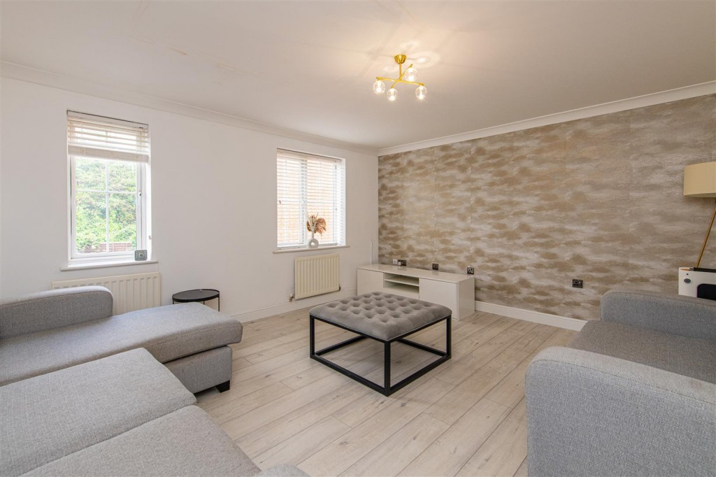 Images for Horse Fair Lane, Rothwell, Kettering EAID:oscarjamesapi BID:2