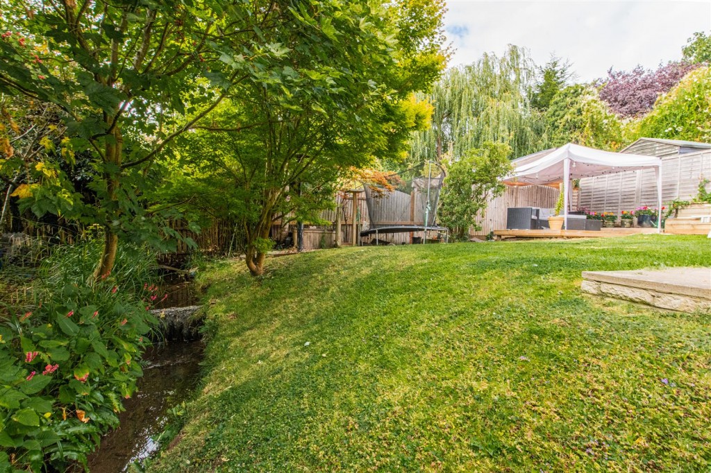 Images for Kenmore Drive, Desborough, Kettering EAID:oscarjamesapi BID:2