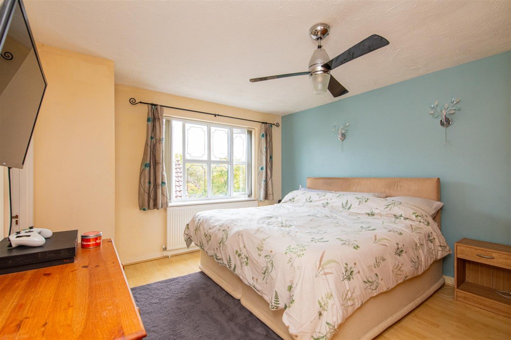 Images for Kenmore Drive, Desborough, Kettering EAID:oscarjamesapi BID:2