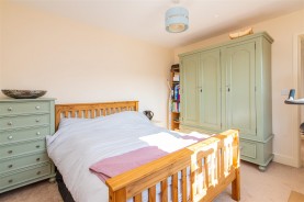 Images for Isemill Road, Burton Latimer