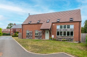 Images for Bromell Grove, Husbands Bosworth