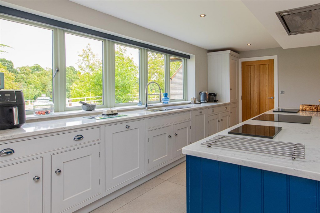 Images for Bromell Grove, Husbands Bosworth EAID:oscarjamesapi BID:5