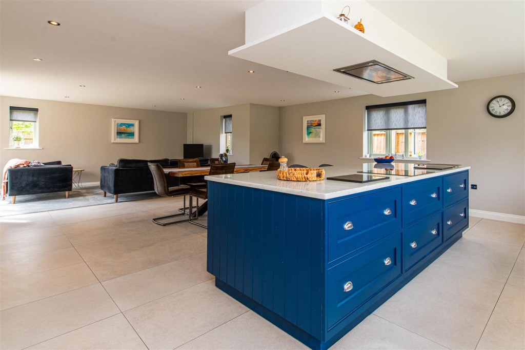 Images for Bromell Grove, Husbands Bosworth EAID:oscarjamesapi BID:5
