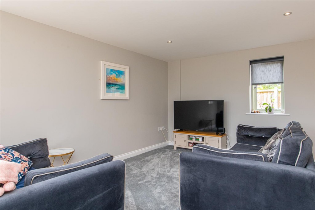 Images for Bromell Grove, Husbands Bosworth EAID:oscarjamesapi BID:5