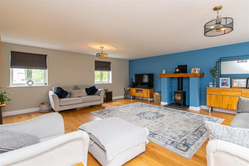 Images for Bromell Grove, Husbands Bosworth EAID:oscarjamesapi BID:5