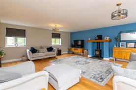 Images for Bromell Grove, Husbands Bosworth