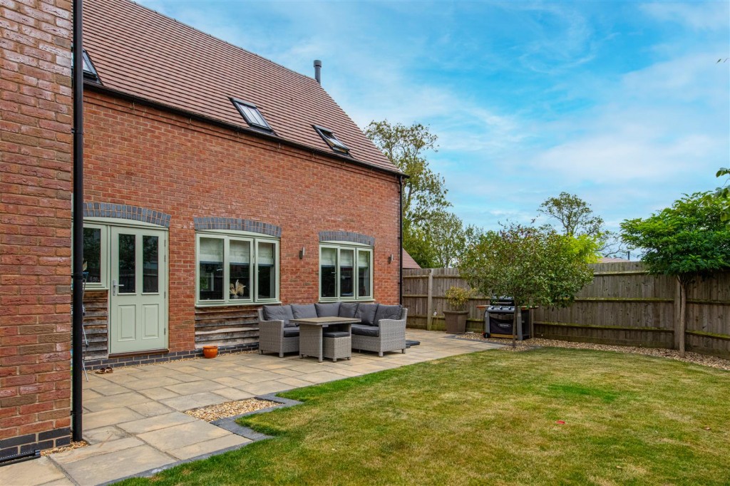 Images for Bromell Grove, Husbands Bosworth EAID:oscarjamesapi BID:5