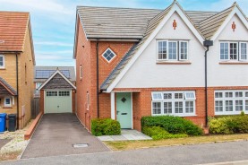 Images for Cransley Street, Broughton, Kettering