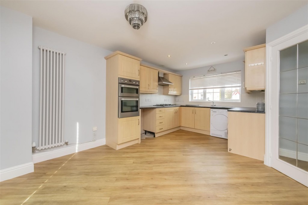 Images for Burdock Way, Desborough, Kettering EAID:oscarjamesapi BID:2