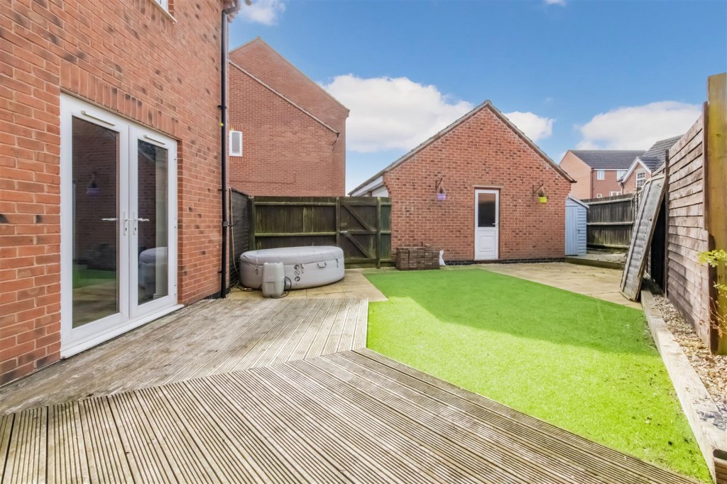 Images for Burdock Way, Desborough, Kettering EAID:oscarjamesapi BID:2