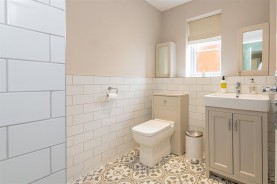 Images for Hollow Wood Road, Burton Latimer