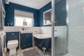 Images for Hollow Wood Road, Burton Latimer