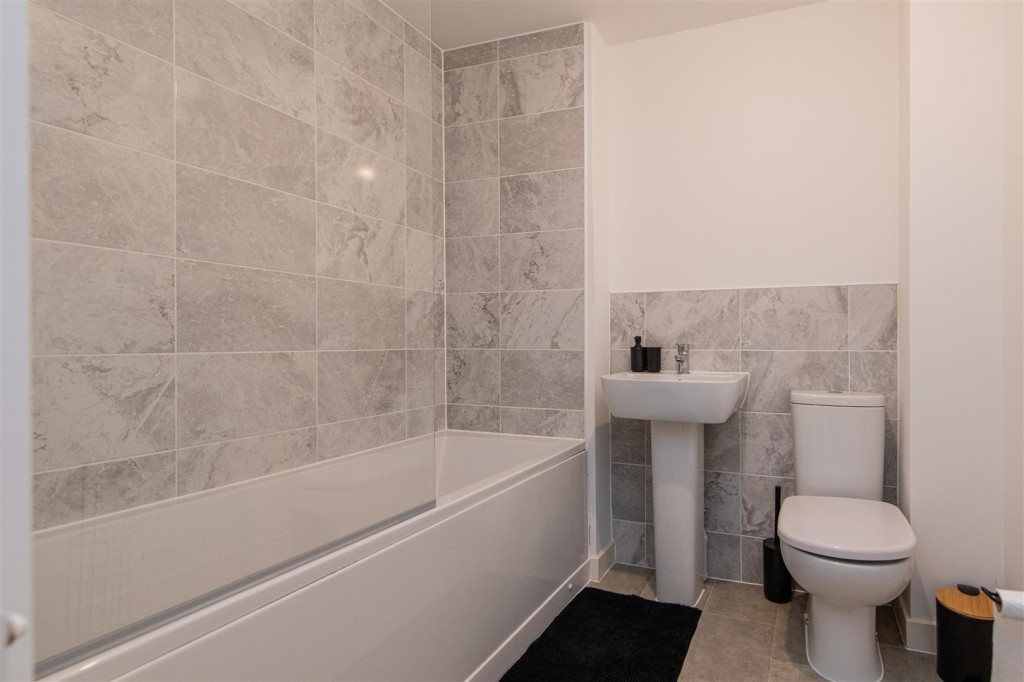 Images for Menzel Road, Weldon Park, Weldon EAID:oscarjamesapi BID:4