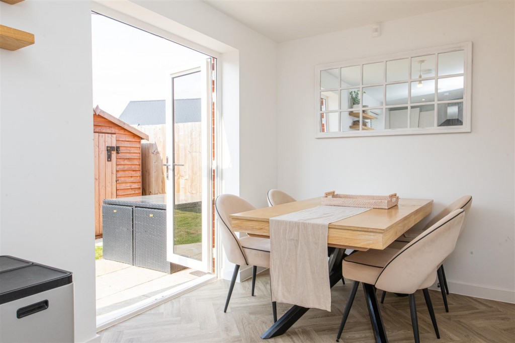 Images for Menzel Road, Weldon Park, Weldon EAID:oscarjamesapi BID:4