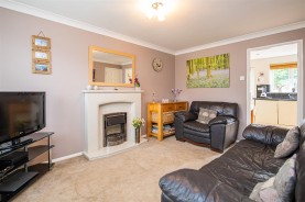 Images for Brambleside, Kettering