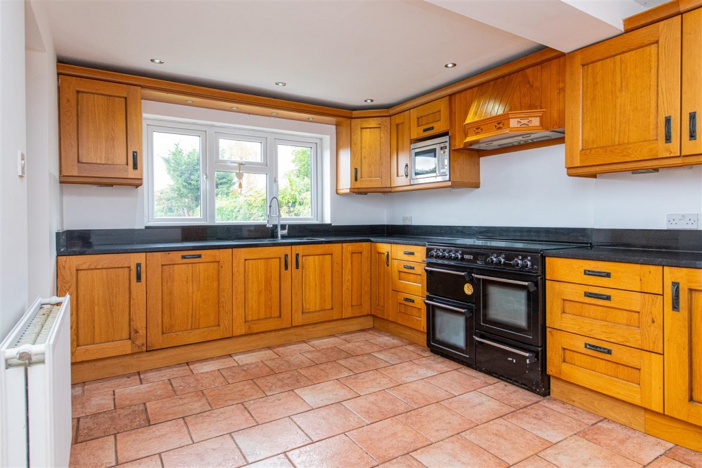 Images for Braybrooke Road, Desborough EAID:oscarjamesapi BID:2