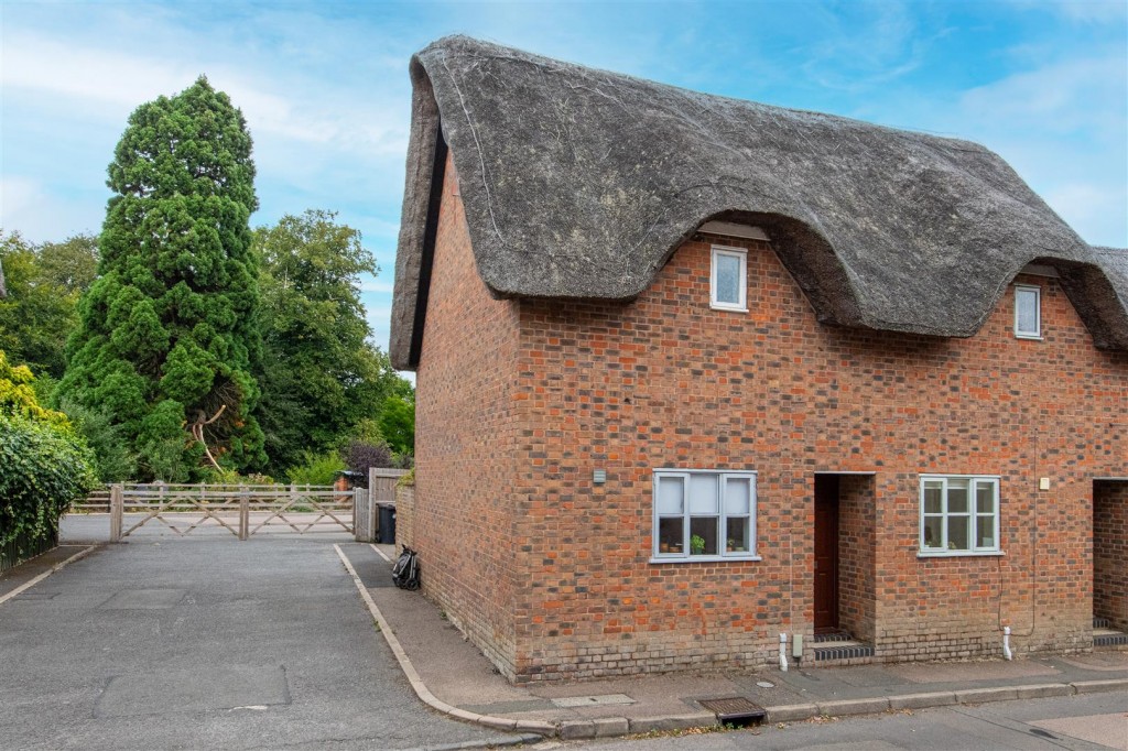 Images for Church Lane, Welford, Northampton EAID:oscarjamesapi BID:5