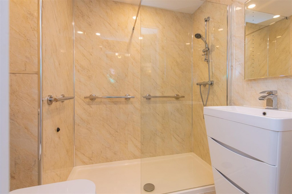 Images for Albion Court, Albion Place, Northampton EAID:oscarjamesapi BID:1