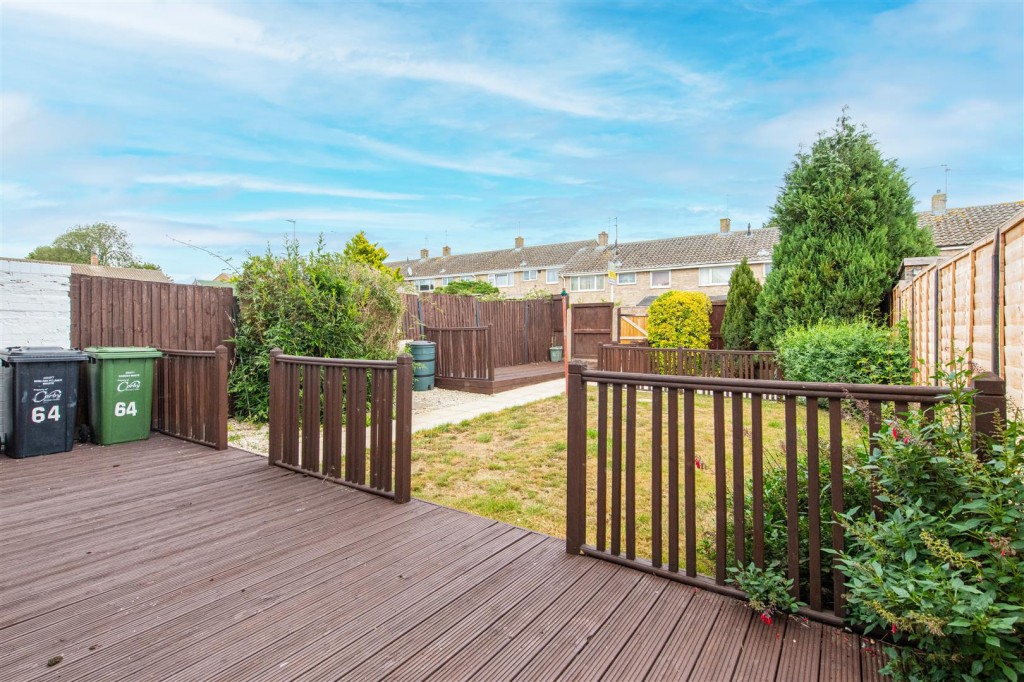 Images for Thurso Walk, Corby EAID:oscarjamesapi BID:4