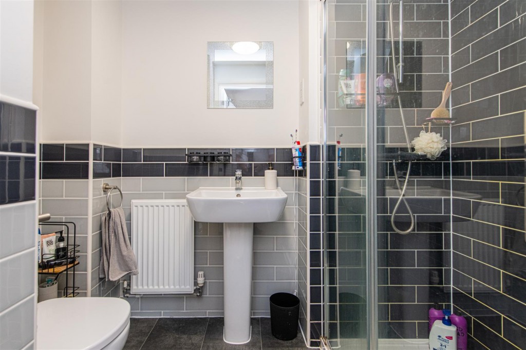 Images for Kestrel Road, Priors Hall EAID:oscarjamesapi BID:4