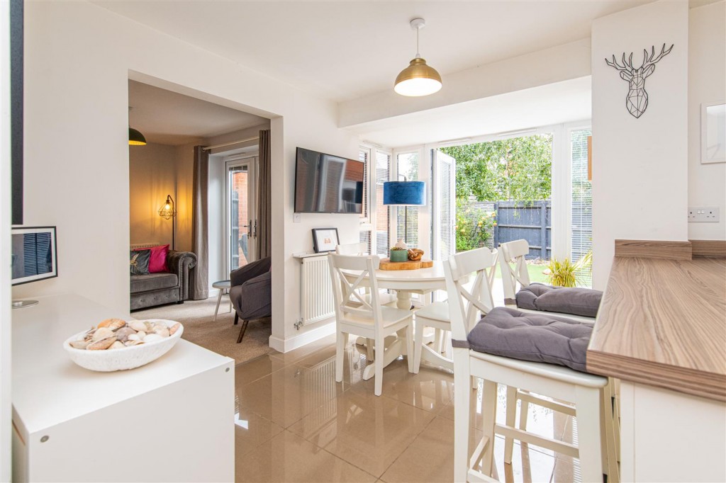 Images for Kestrel Road, Priors Hall EAID:oscarjamesapi BID:4