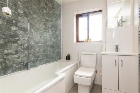 Images for Lakeside, Irthlingborough