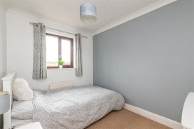 Images for Lakeside, Irthlingborough