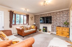 Images for Lakeside, Irthlingborough