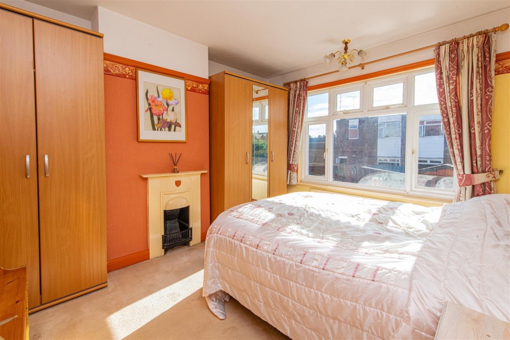 Images for Milton Street, Higham Ferrers EAID:oscarjamesapi BID:8