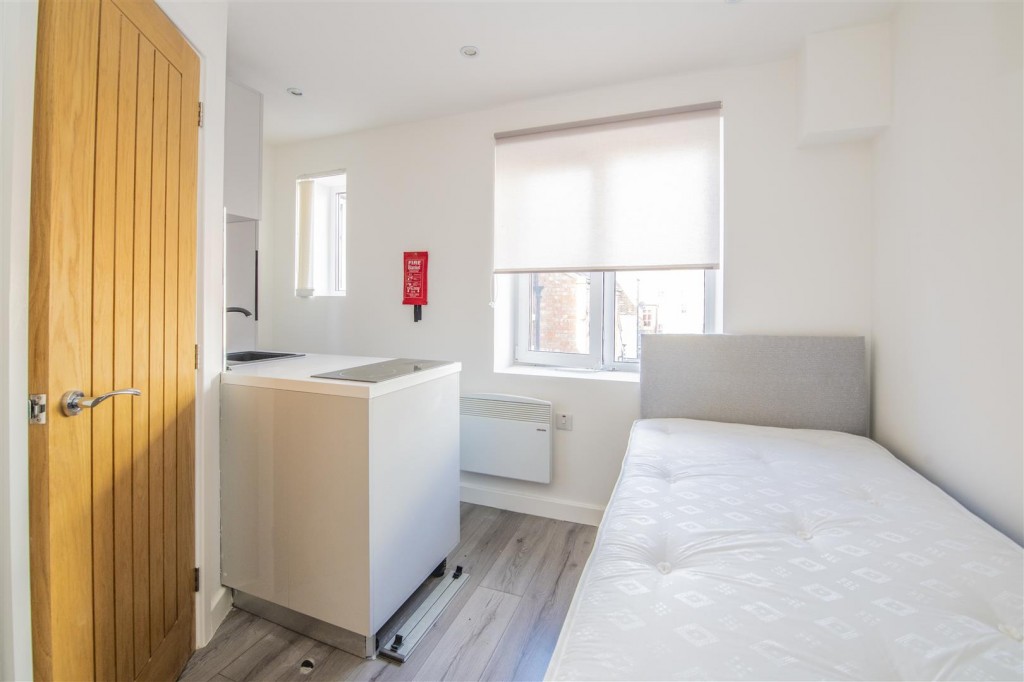 Images for Castilian Street, Northampton EAID:oscarjamesapi BID:2