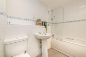 Images for Reserviour Road, Knoll Court, Kettering